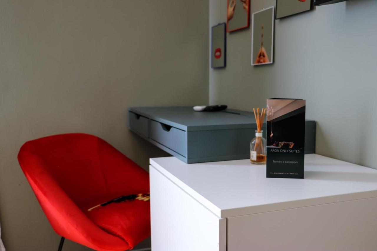 Aron Only Suites Bed And Breakfast Pescara Dış mekan fotoğraf